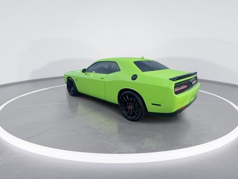 Used 2023 Dodge Challenger R/T w/ Plus Package image 6
