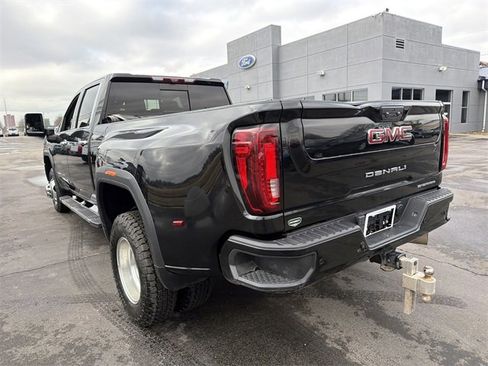 Used 2022 GMC Sierra 3500 Denali w/ Technology Package image 5