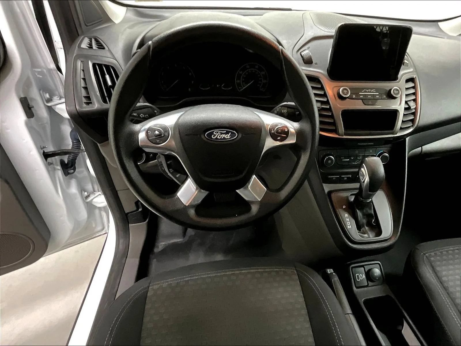 Used 2022 Ford Transit Connect XLT FWD image 18