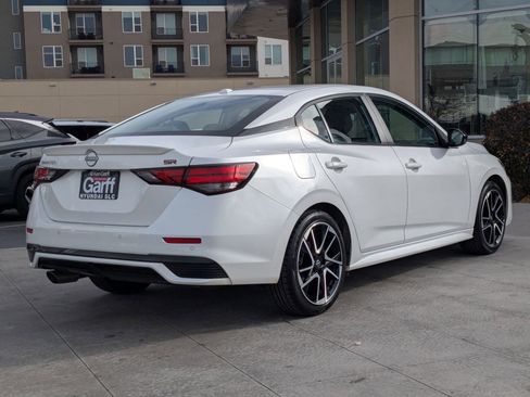 Used 2024 Nissan Sentra SR image 5