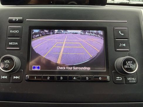 Used 2019 Honda Ridgeline Sport image 13