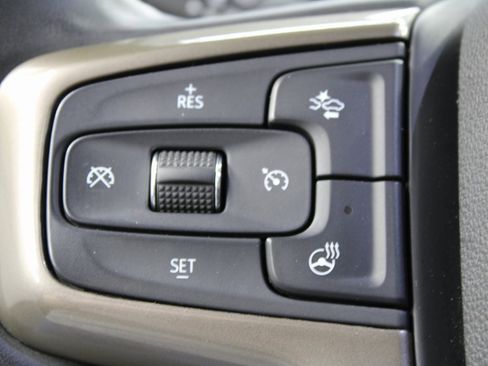 Used 2024 Chevrolet Silverado 2500 High Country image 62