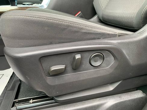 Used 2023 GMC Sierra 1500 Elevation AWD/4WD image 19