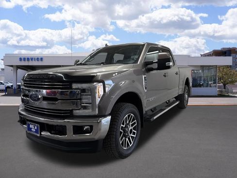 Used 2019 Ford F350 Lariat w/ Lariat Ultimate Package AWD/4WD image 7