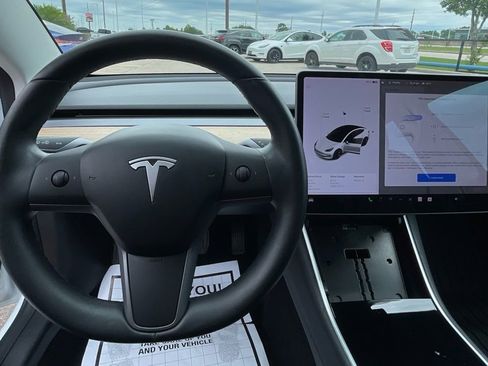 Used 2018 Tesla Model 3 Long Range AWD/4WD image 20
