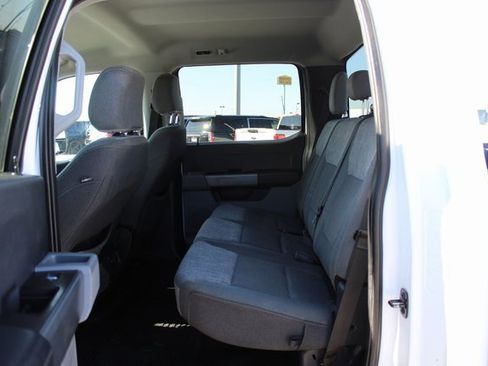 Used 2024 Ford F250 XLT w/ FX4 Off-Road Package image 16