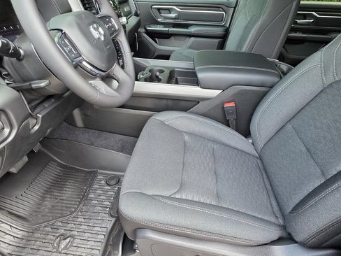 New 2026 RAM 1500 Big Horn AWD/4WD image 7