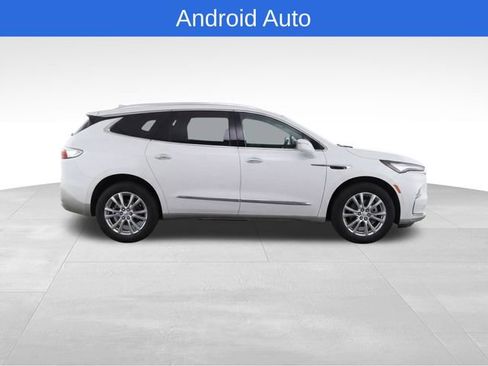 Used 2024 Buick Enclave Essence w/ Experience Buick Package AWD/4WD image 8