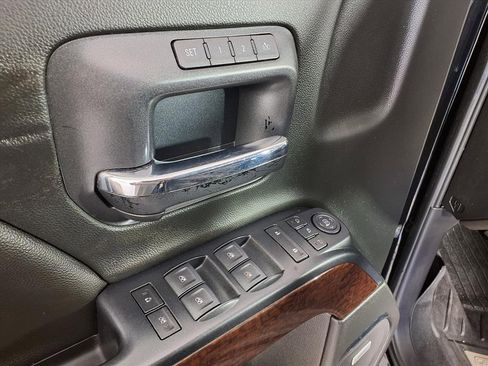 Used 2018 GMC Sierra 1500 SLT w/ Texas SLT Premium Package image 19