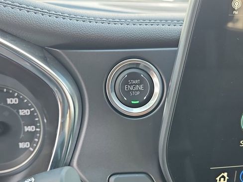 New 2025 Chevrolet Blazer LT w/ Driver Confidence Package image 26