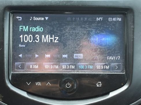 Used 2016 Chevrolet Trax LT AWD/4WD image 27