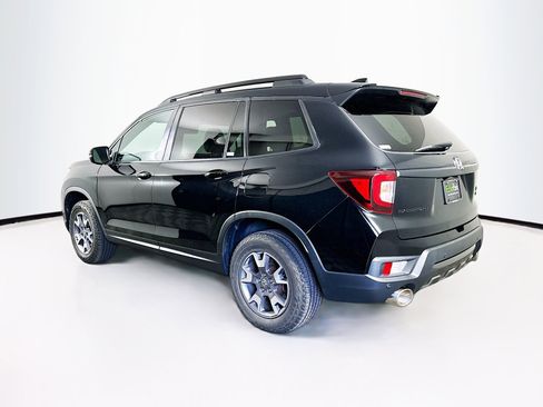 Used 2022 Honda Passport TrailSport image 5