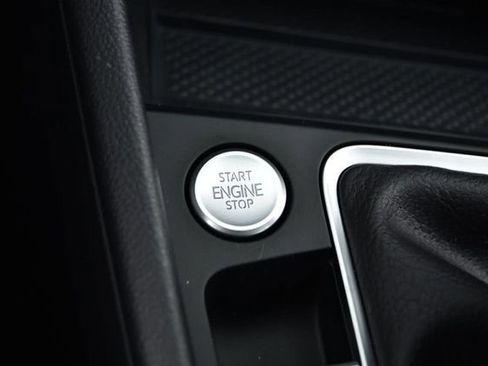 New 2026 Volkswagen Jetta SE image 17