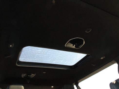 New 2026 Jeep Grand Wagoneer L Limited image 34