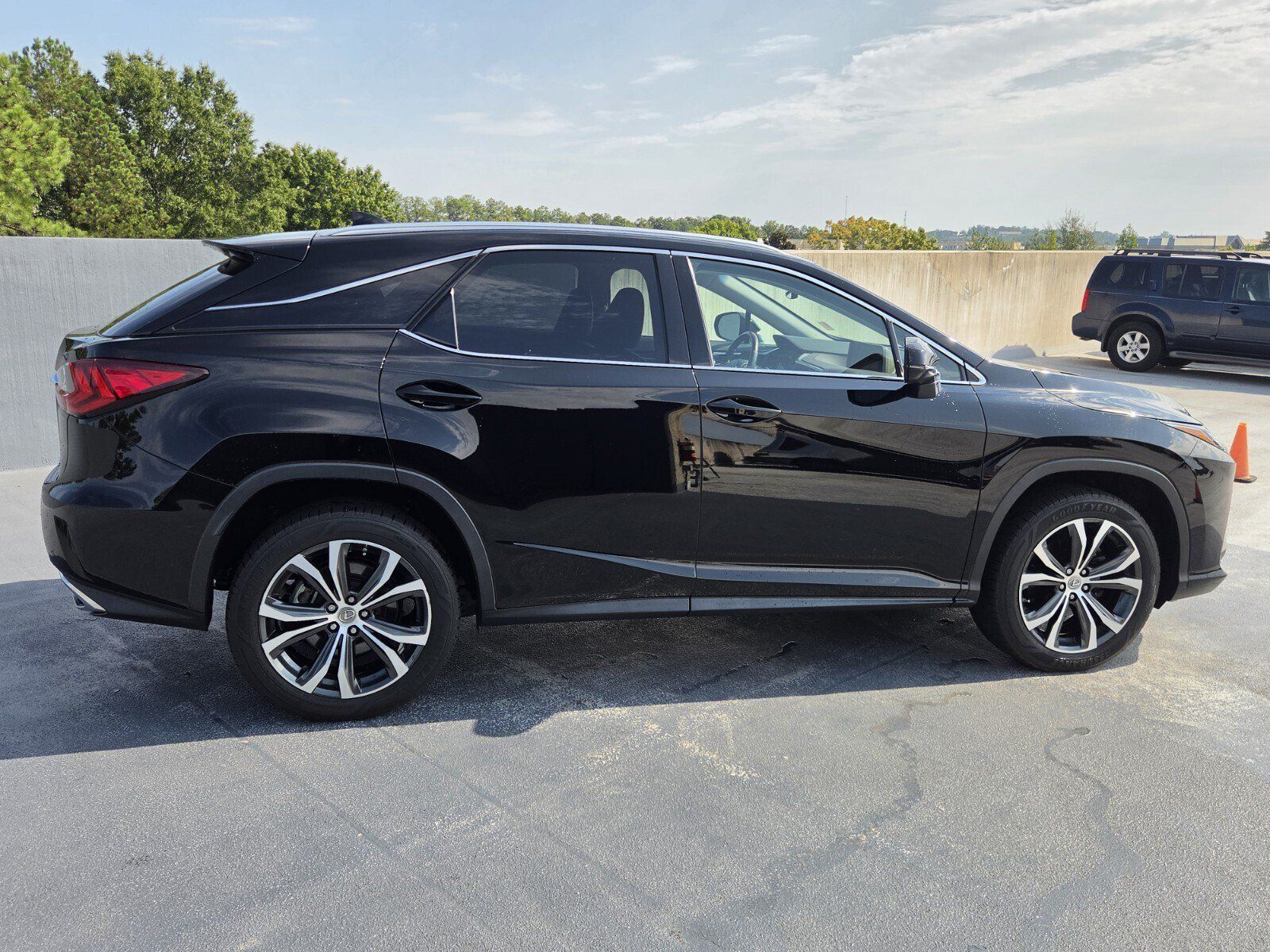 Used 2017 Lexus RX 350 FWD w/ Premium Package image 6