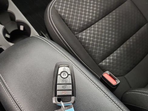 Used 2023 Ford Escape Active w/ Tech Pack #2 AWD/4WD image 21