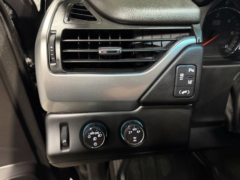 Used 2015 Chevrolet Tahoe LTZ image 21