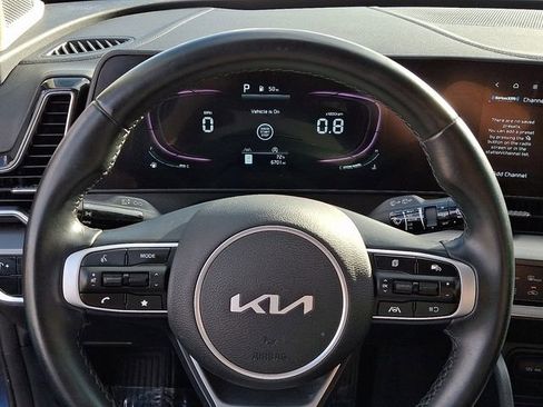 Used 2024 Kia Sportage EX image 22