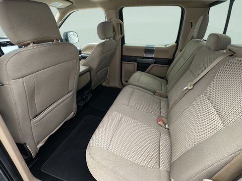Used 2018 Ford F150 XLT w/ Equipment Group 302A Luxury AWD/4WD image 11