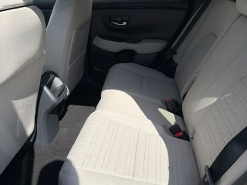 New 2027 Honda HR-V LX image 9