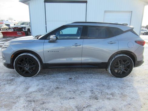 Certified 2024 Chevrolet Blazer RS w/ Driver Confidence II Package image 8