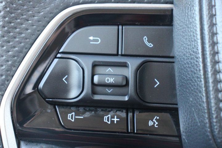 Used 2024 Toyota Tundra Limited AWD/4WD image 24