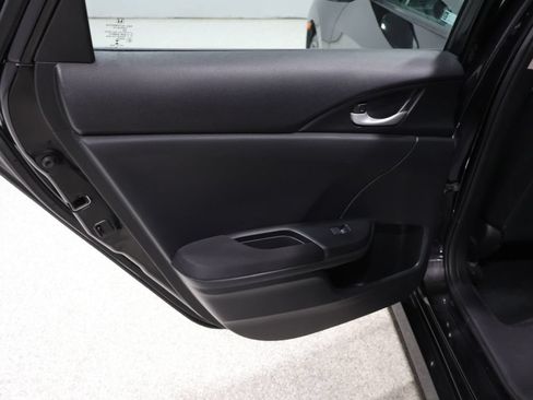 Used 2018 Honda Civic EX image 19