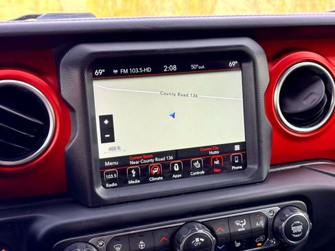 Used 2018 Jeep Wrangler Unlimited Rubicon image 29