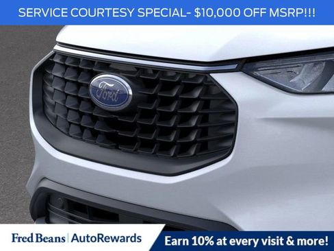 New 2025 Ford Escape SE image 20