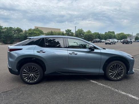 Certified 2023 Lexus RZ 450e Premium w/ Accessory Package (2T) AWD/4WD image 5