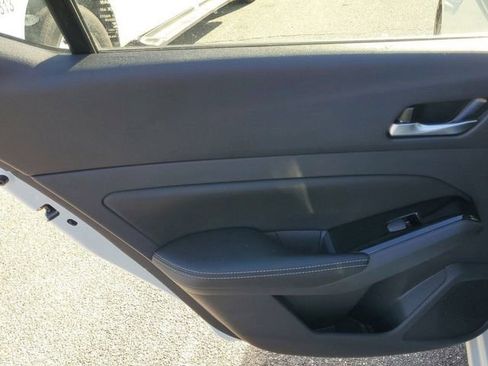 New 2025 Nissan Altima 2.5 SL image 30