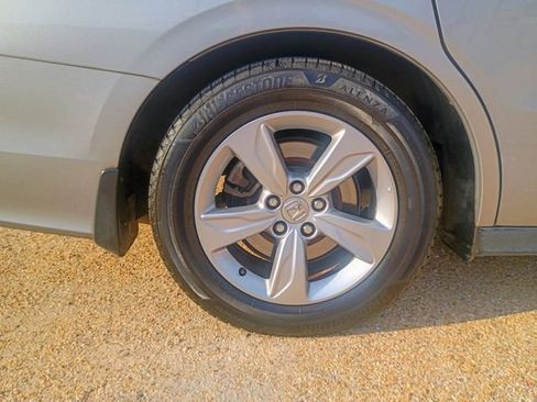 Used 2018 Honda Odyssey EX-L image 21