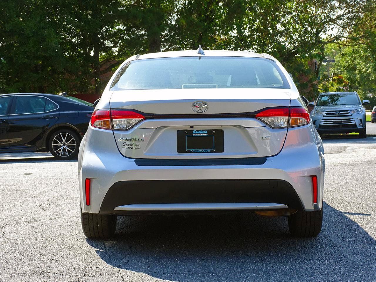 Used 2021 Toyota Corolla LE FWD image 10
