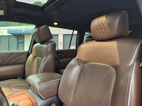 Used 2015 INFINITI QX80 4WD w/ Limited Package image 24