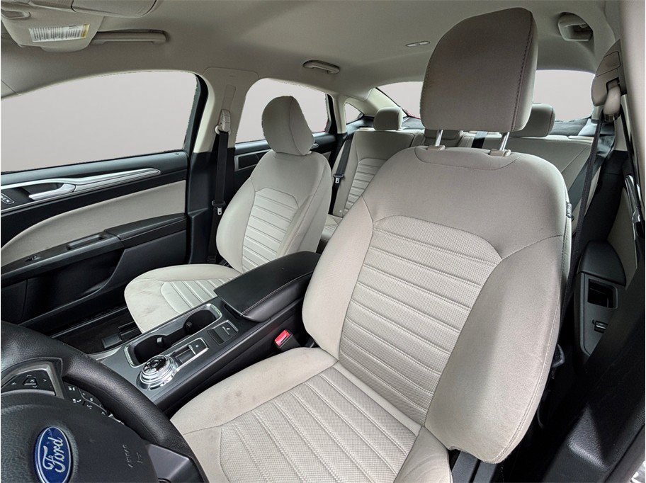 Used 2020 Ford Fusion S FWD image 16