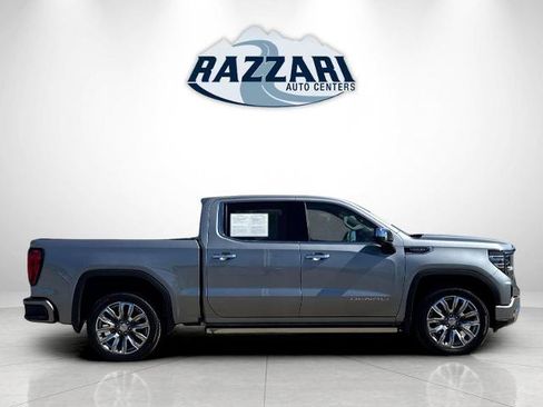 Used 2025 GMC Sierra 1500 Denali w/ Denali Reserve Package AWD/4WD image 2