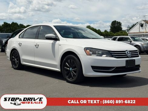 Used 2015 Volkswagen Passat 1.8T Wolfsburg Edition FWD image 3