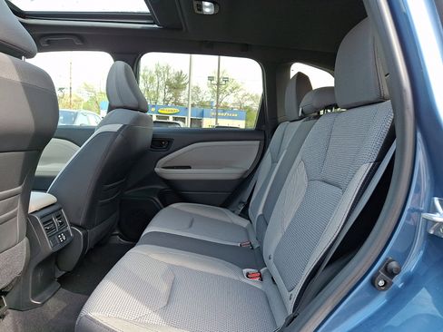 Certified 2025 Subaru Forester Premium image 10