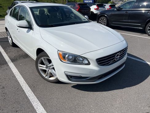 Used 2015 Volvo S60 T5 Premier AWD/4WD image 3
