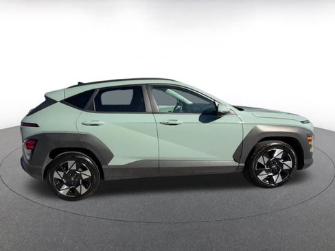 Used 2025 Hyundai Kona SEL image 16