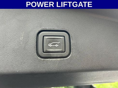 Used 2025 Cadillac Lyriq Sport w/ LPO, Floor Liner Package AWD/4WD image 17