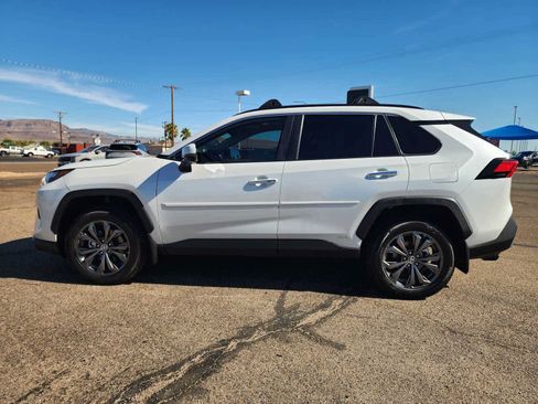 Used 2023 Toyota RAV4 Limited AWD/4WD image 7