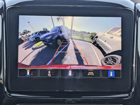 Certified 2023 Chevrolet Traverse RS AWD/4WD image 28