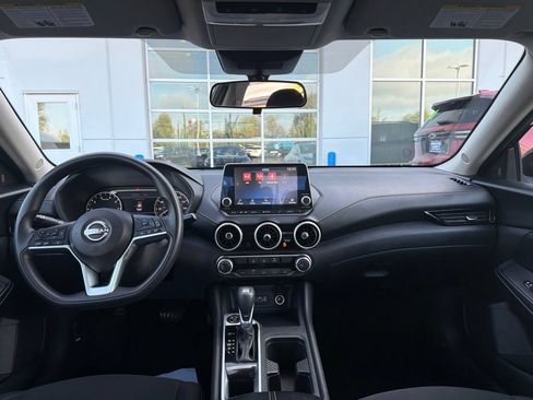 Used 2024 Nissan Sentra SV FWD image 21
