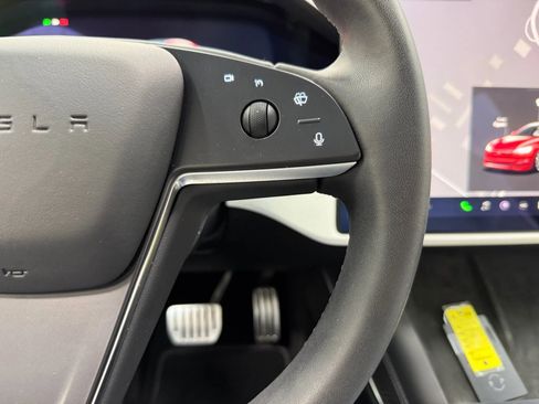 Used 2023 Tesla Model S Plaid image 24