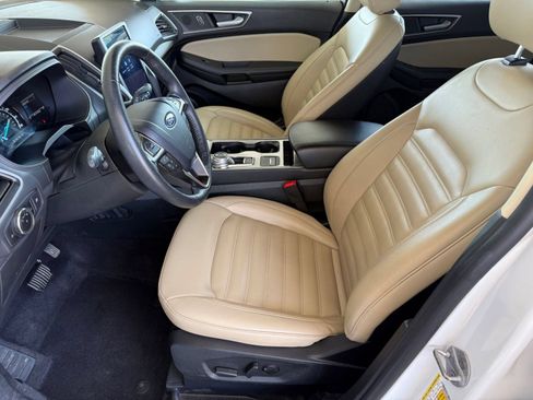 Used 2024 Ford Edge SEL AWD/4WD image 5