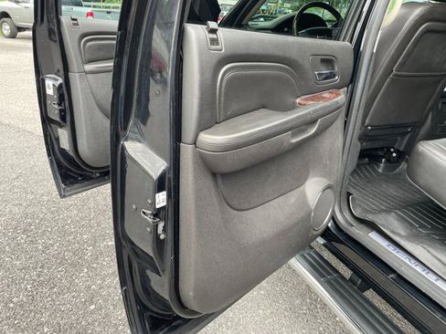 Used 2013 GMC Sierra 2500 Denali w/ Suspension Package, Off-Road AWD/4WD image 20