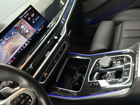 Used 2024 BMW X5 xDrive50e w/ M Sport Package image 21