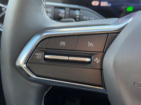 New 2025 Chevrolet Blazer EV LT image 8