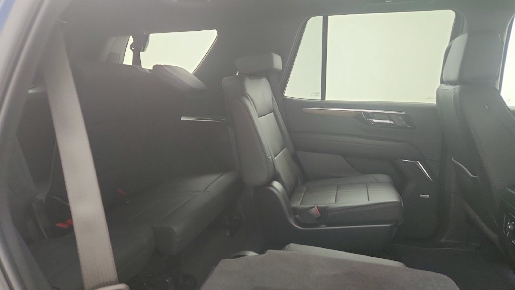 New 2026 Chevrolet Tahoe High Country w/ Sun And Tow Package RWD image 21